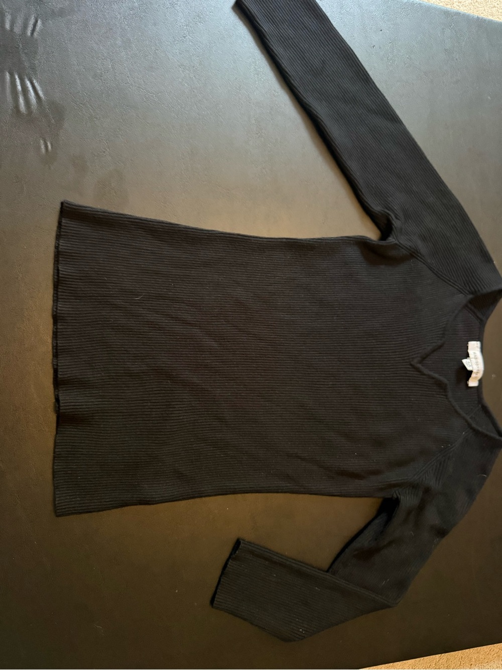 Slim Ribbed V-Neck Sweater in Black
